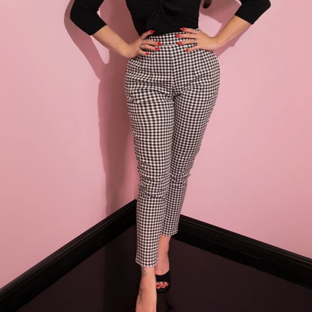 Gingham cigarette pants